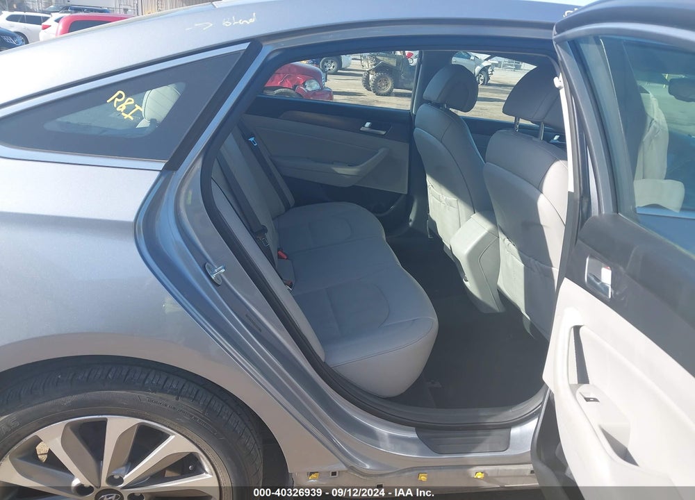 2015 HYUNDAI SONATA SPORT VIN: 5NPE34AF5FH251244