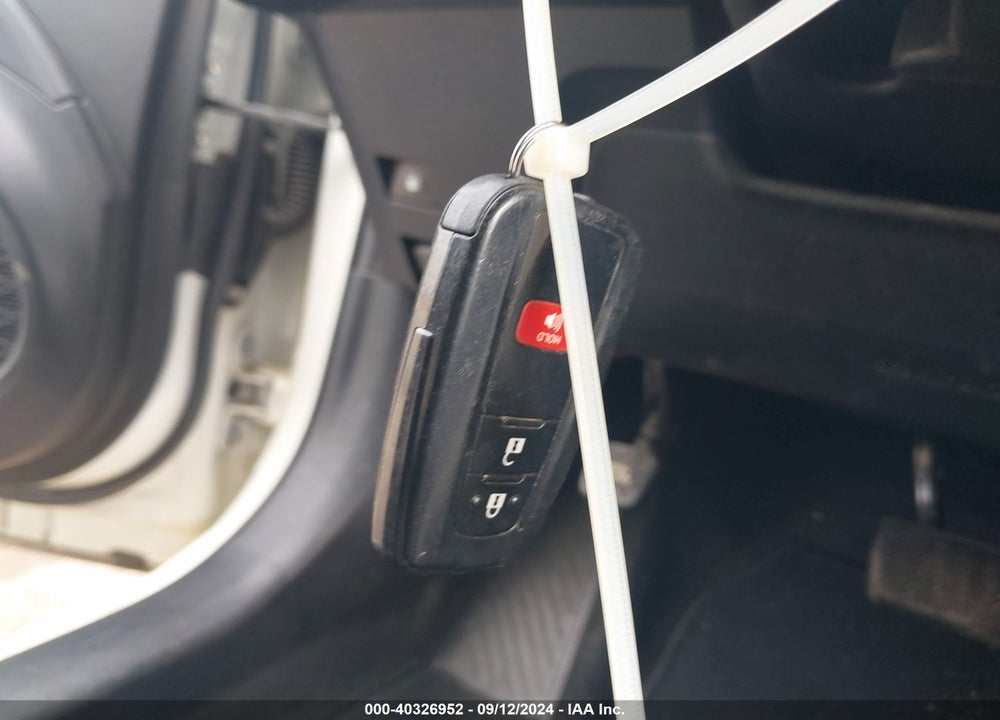 2018 TOYOTA PRIUS THREE VIN: JTDKARFU3J3062853