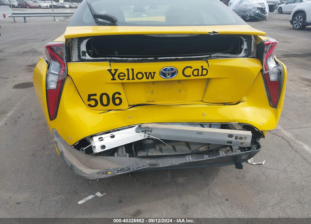 2018 TOYOTA PRIUS THREE VIN: JTDKARFU3J3062853