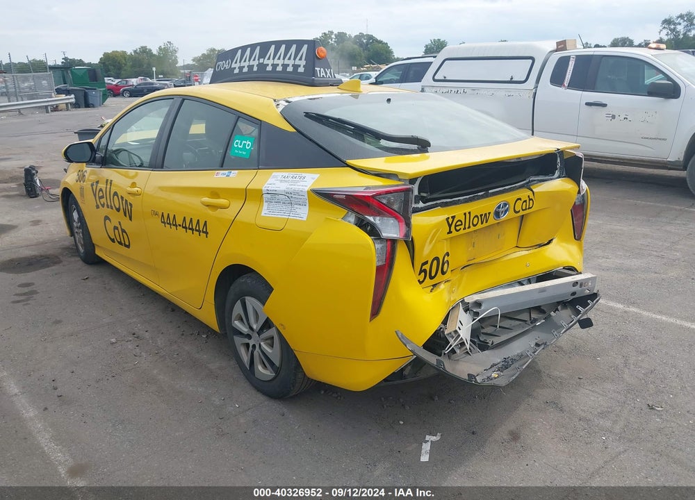 2018 TOYOTA PRIUS THREE VIN: JTDKARFU3J3062853