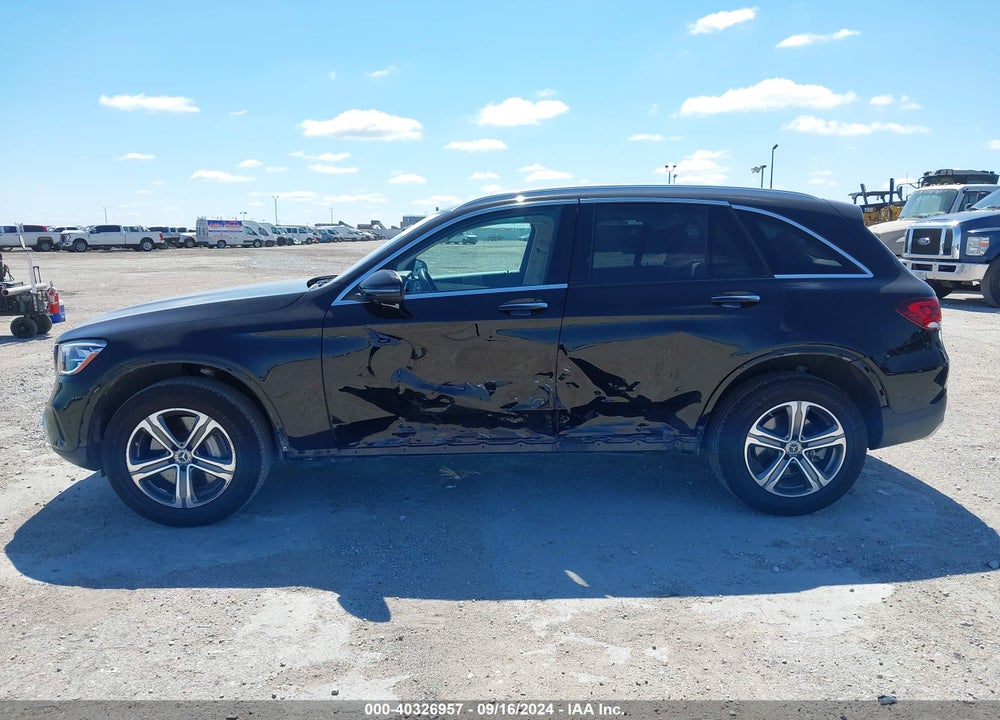2022 MERCEDES-BENZ GLC 300 SUV VIN: W1N0G8DB2NG109640