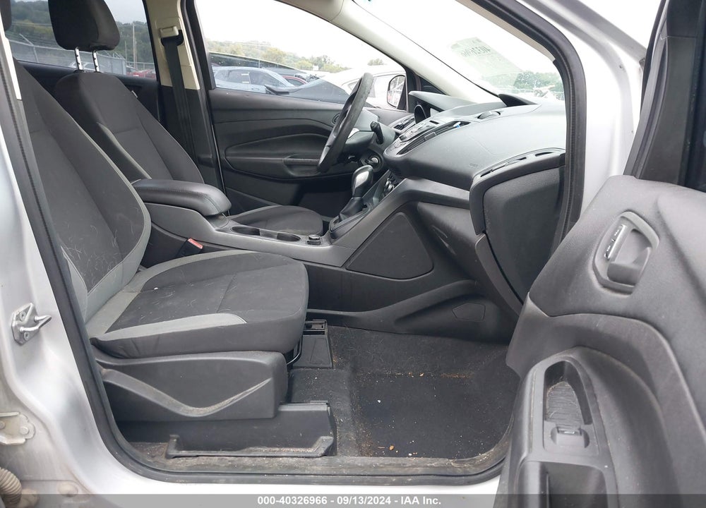 2013 FORD ESCAPE S VIN: 1FMCU0F70DUC23834