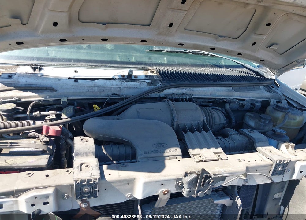 2011 FORD E-350 SUPER DUTY XL VIN: 1FBSS3BL7BDA00217