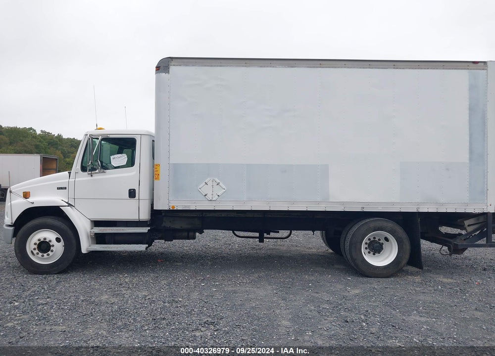 1998 FREIGHTLINER MEDIUM CONVENTIONAL FL70 VIN: 1FV6HFAA2WH903018
