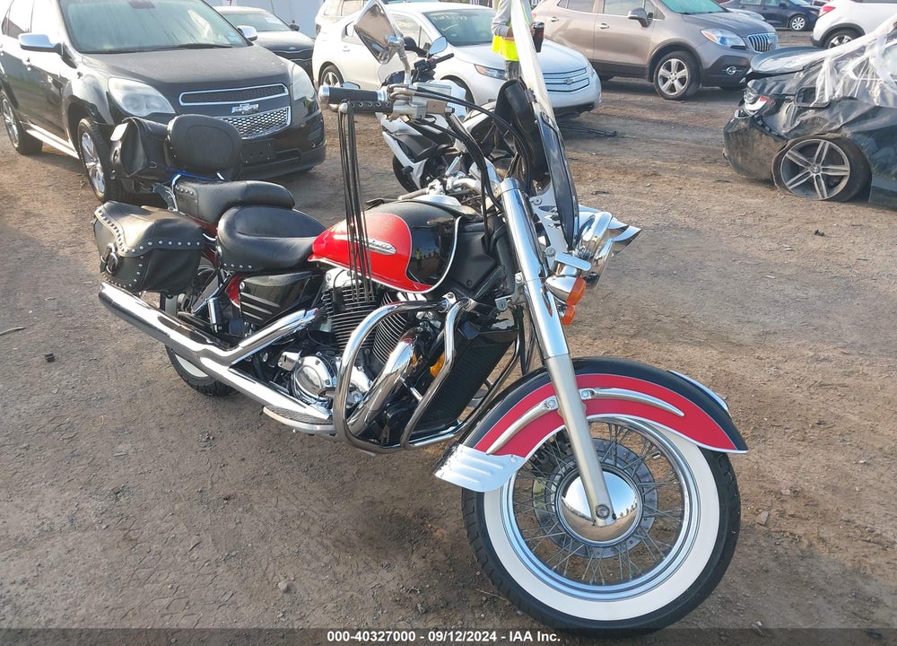 2000 HONDA VT1100 C3 VIN: 1HFSC390XYA201680