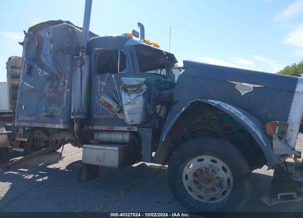 1997 PETERBILT 379 VIN: 1XP5DB9X4VD412412