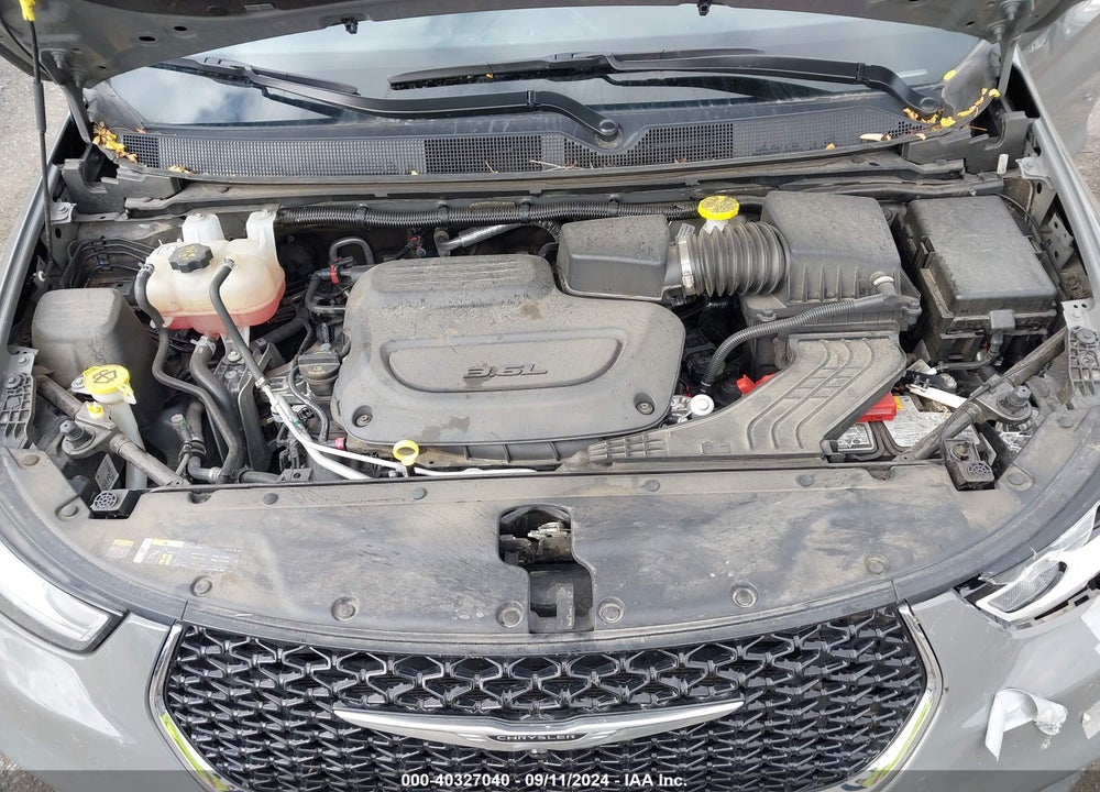 2022 CHRYSLER PACIFICA TOURING L VIN: 2C4RC1BG0NR198297