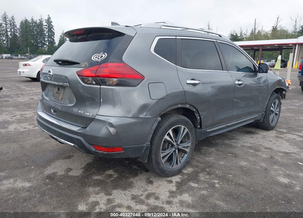 2017 NISSAN ROGUE SL VIN: 5N1AT2MV6HC803897