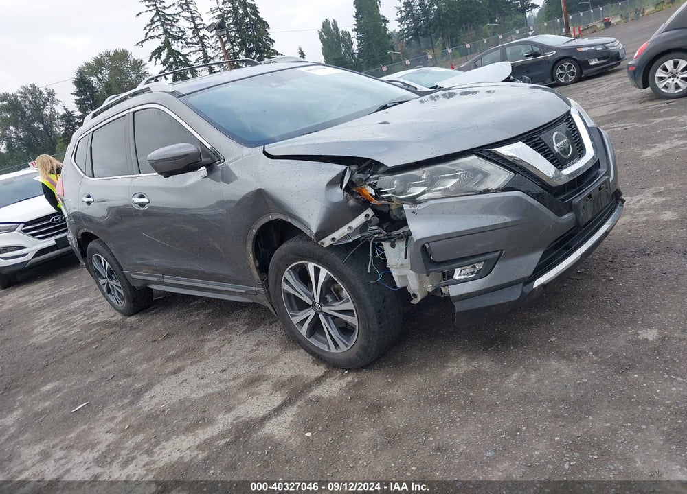 2017 NISSAN ROGUE SL VIN: 5N1AT2MV6HC803897