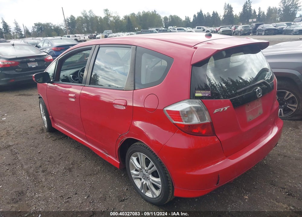 2010 HONDA FIT SPORT VIN: JHMGE8H48AC015477