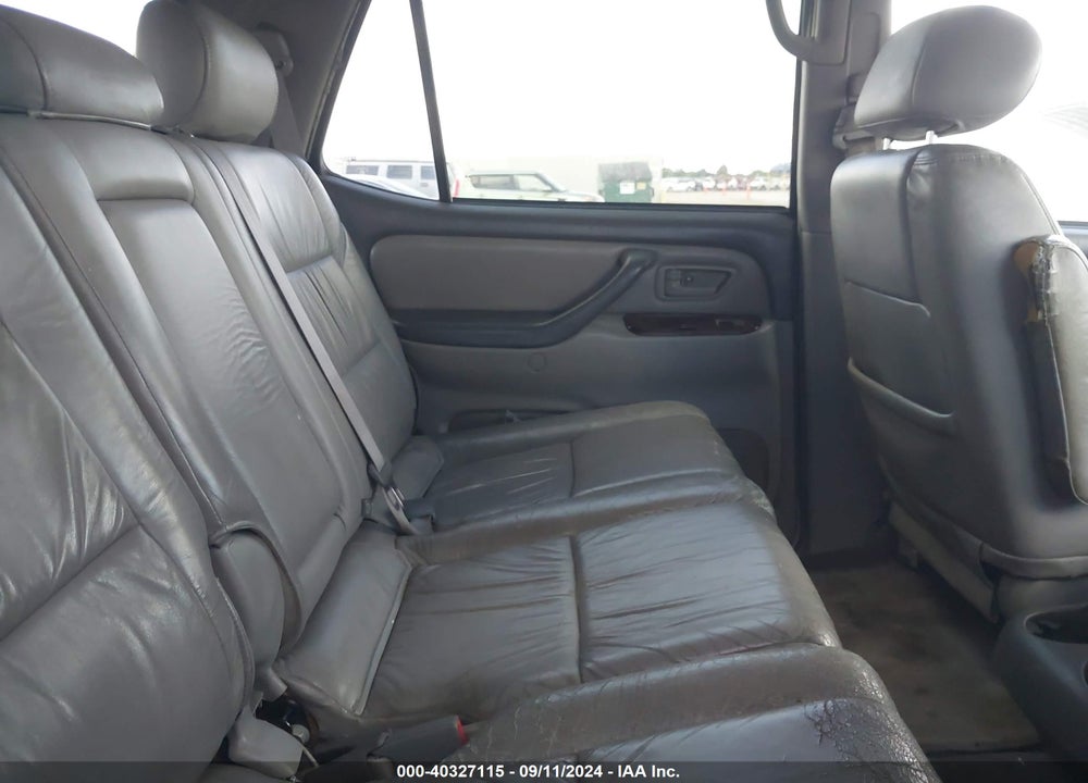 2004 TOYOTA SEQUOIA SR5 V8 VIN: 5TDZT34A24S206474