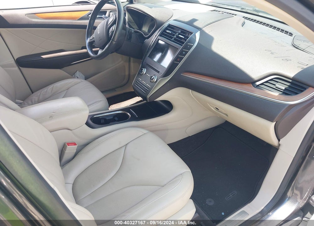 2017 LINCOLN MKC SELECT VIN: 5LMCJ2C97HUL32675