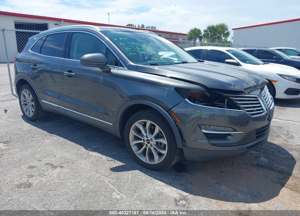 2017 LINCOLN MKC SELECT VIN: 5LMCJ2C97HUL32675