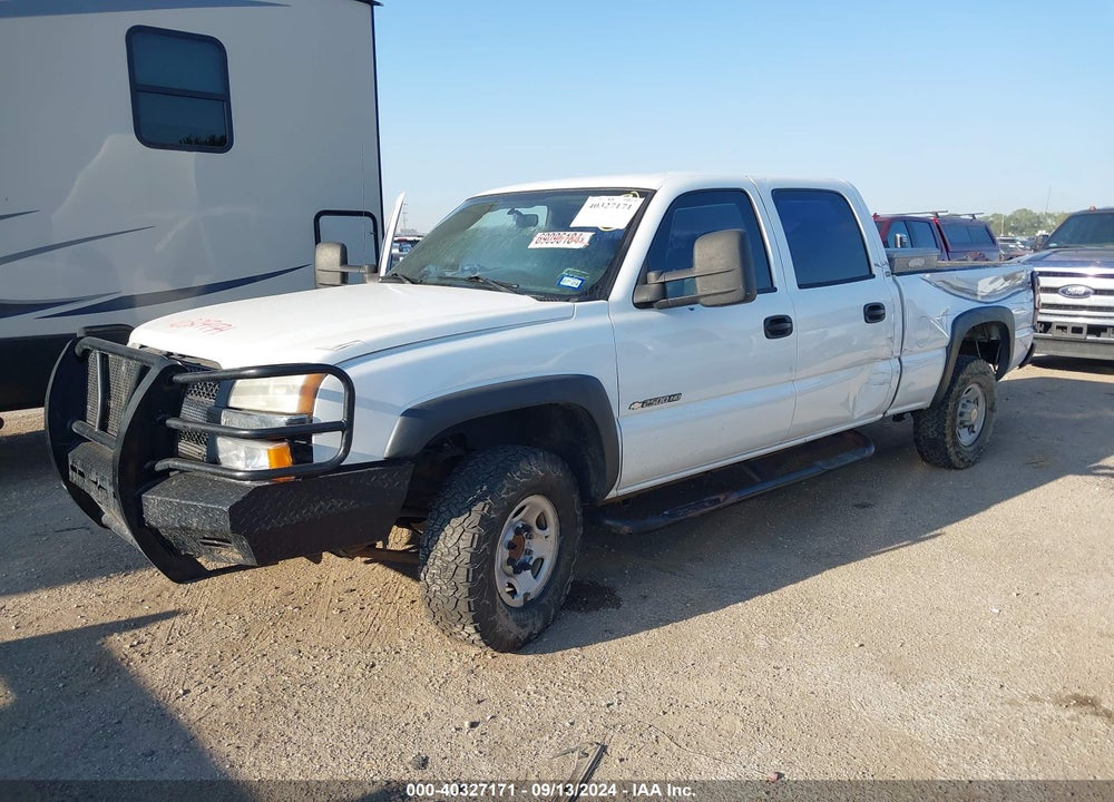 2004 CHEVROLET SILVERADO 2500HD WORK TRUCK VIN: 1GCHC23U34F140986