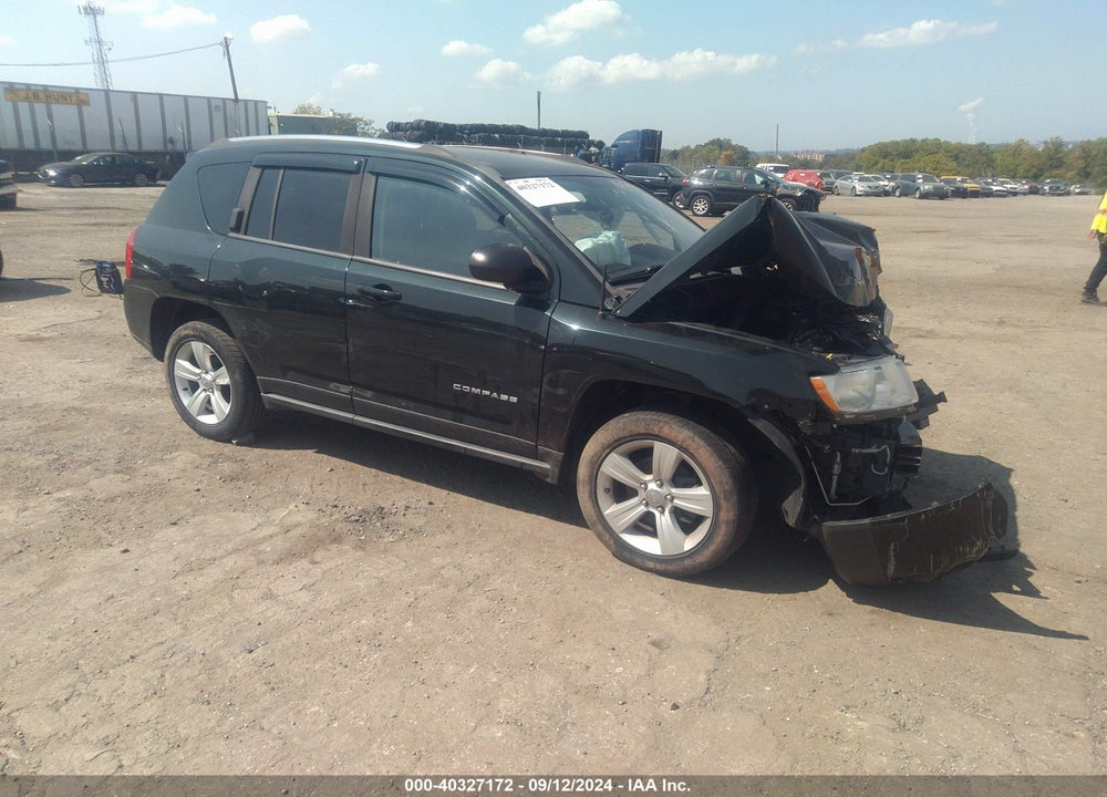 2013 JEEP COMPASS LATITUDE VIN: 1C4NJDEB1DD189888