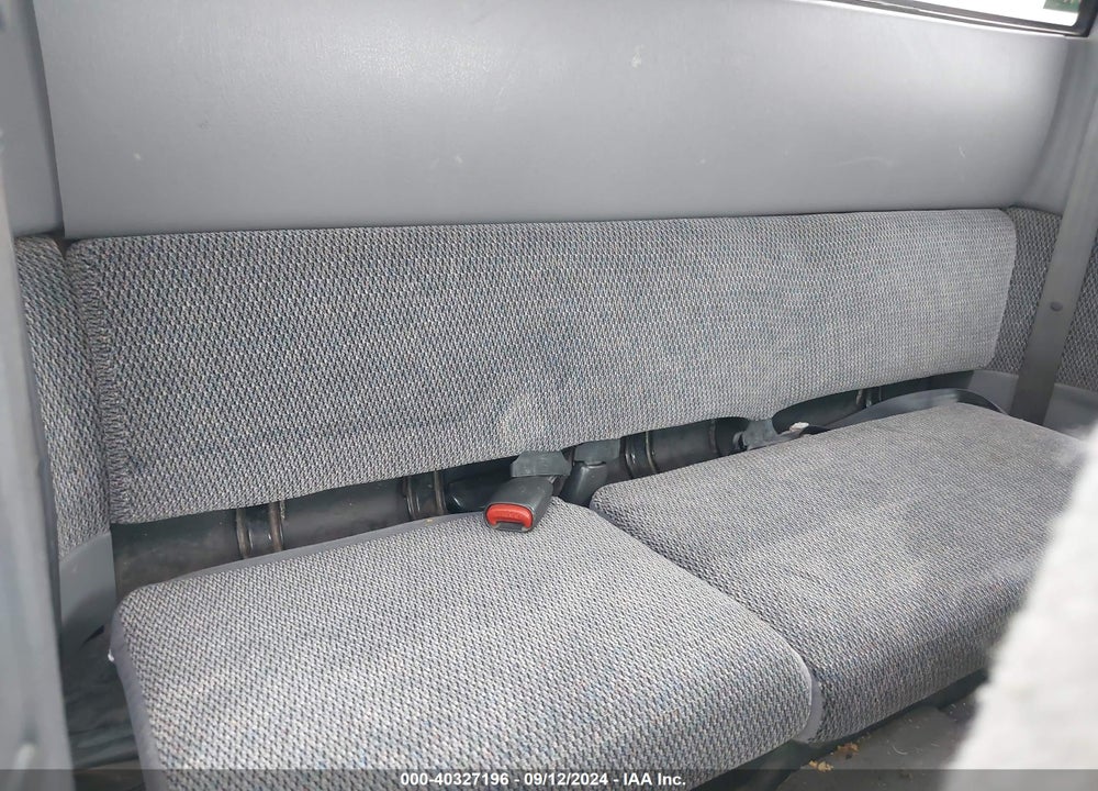 1998 DODGE DAKOTA SLT/SPORT VIN: 1B7GG22X3WS560317