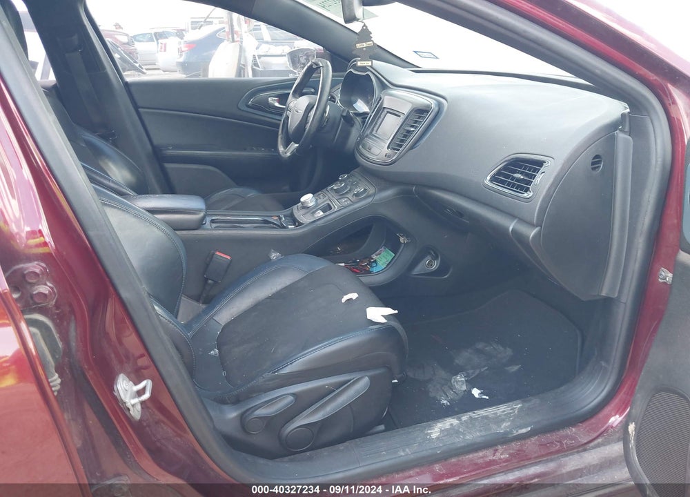 2015 CHRYSLER 200 S VIN: 1C3CCCBB6FN657924