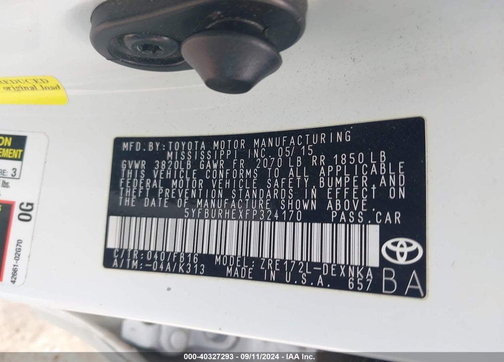 2015 TOYOTA COROLLA LE VIN: 5YFBURHEXFP324170