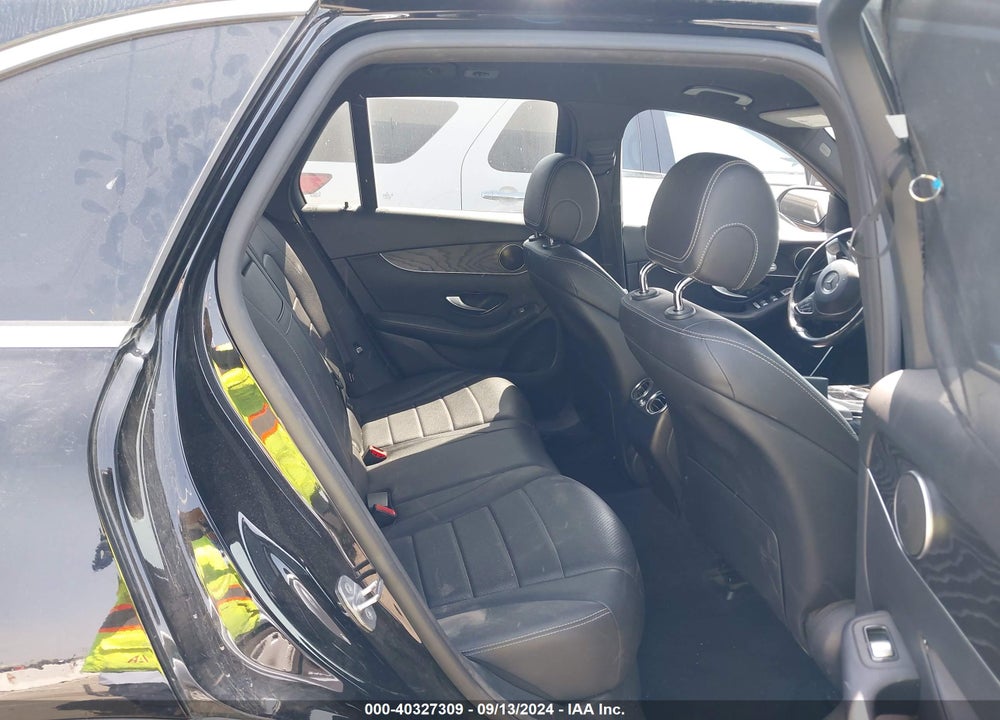 2017 MERCEDES-BENZ GLC 300 4MATIC VIN: WDC0G4KB0HV009386