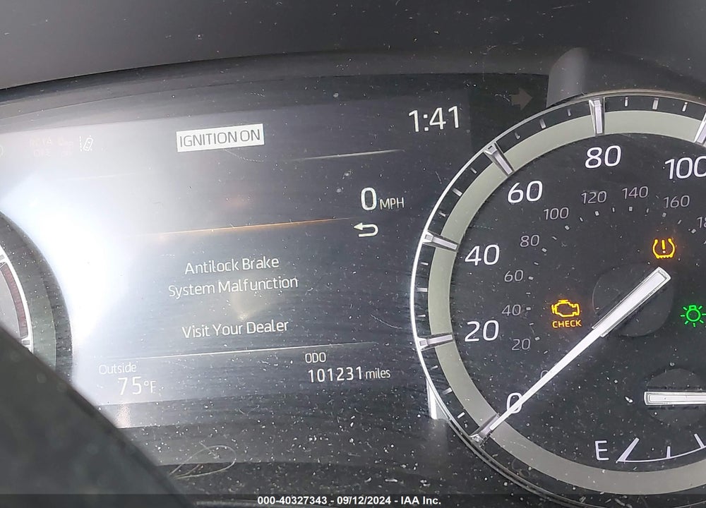 2022 TOYOTA HIGHLANDER XLE VIN: 5TDGZRBHXNS169216