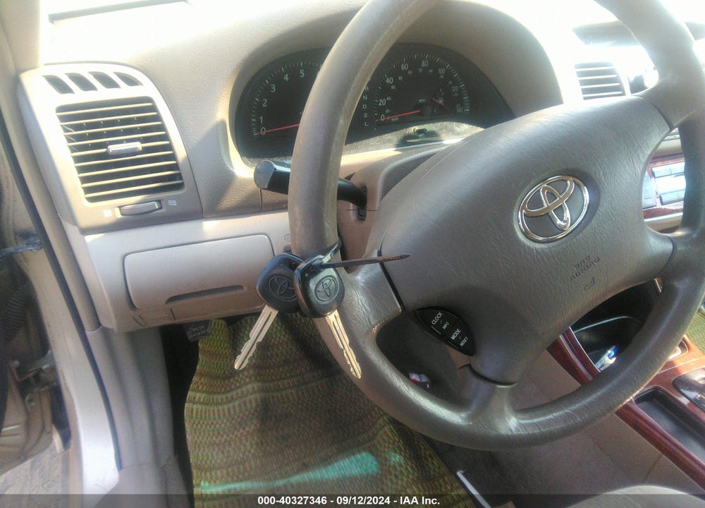 2002 TOYOTA CAMRY XLE V6 VIN: 4T1BF32K92U026675
