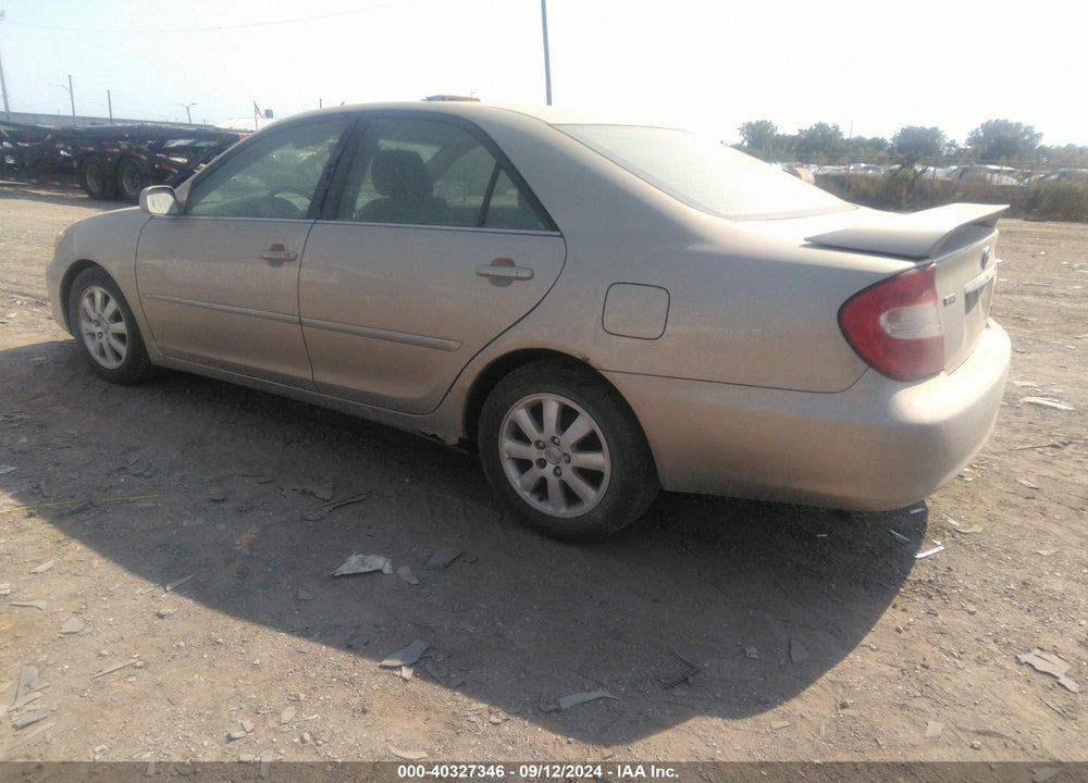2002 TOYOTA CAMRY XLE V6 VIN: 4T1BF32K92U026675