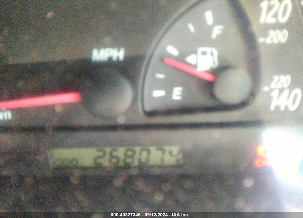 2002 TOYOTA CAMRY XLE V6 VIN: 4T1BF32K92U026675