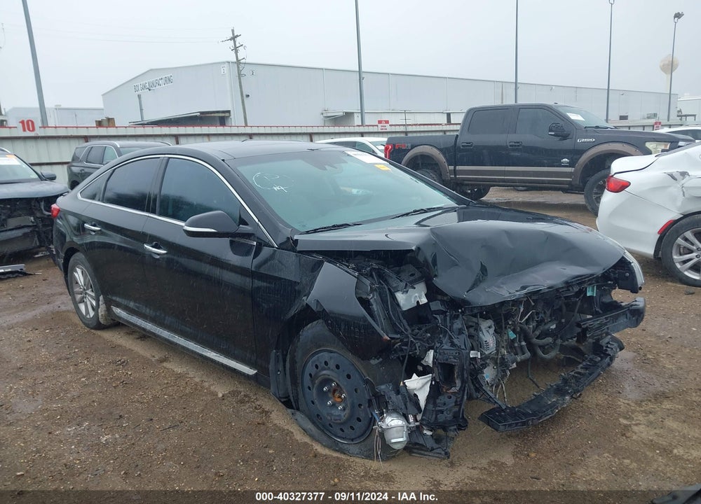 2016 HYUNDAI SONATA VIN: 5NPE34AF2GH346846