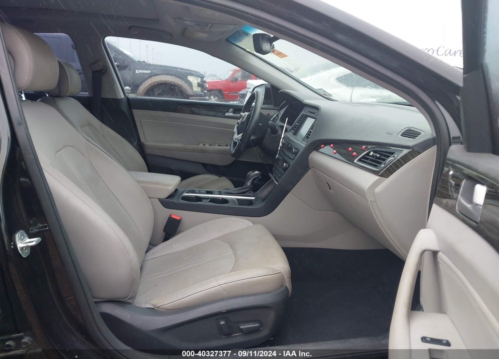 2016 HYUNDAI SONATA VIN: 5NPE34AF2GH346846
