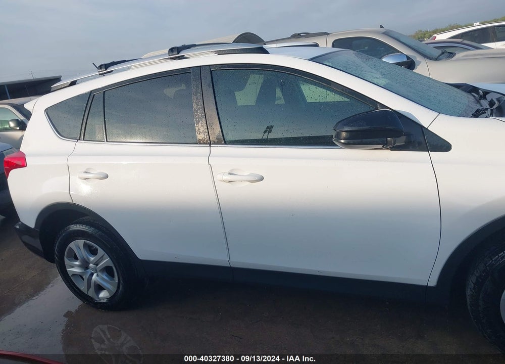 2015 TOYOTA RAV4 LE VIN: 2T3ZFREV5FW228322