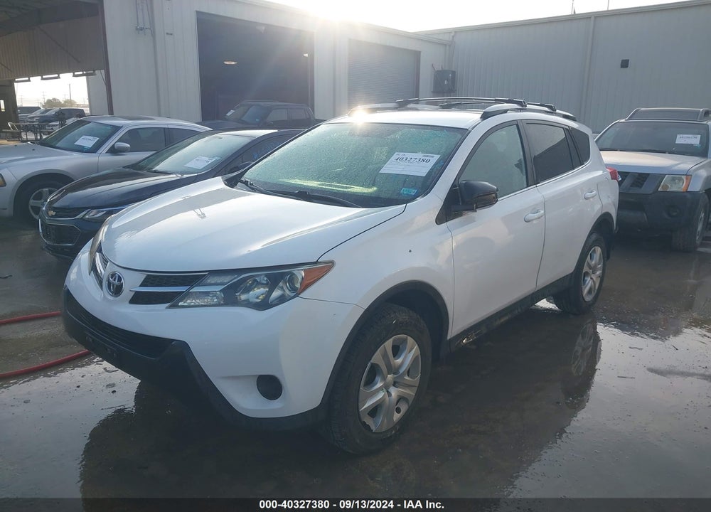 2015 TOYOTA RAV4 LE VIN: 2T3ZFREV5FW228322