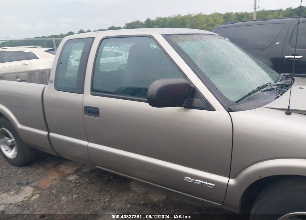 2003 CHEVROLET S-10 LS VIN: 1GCCS19X238285478