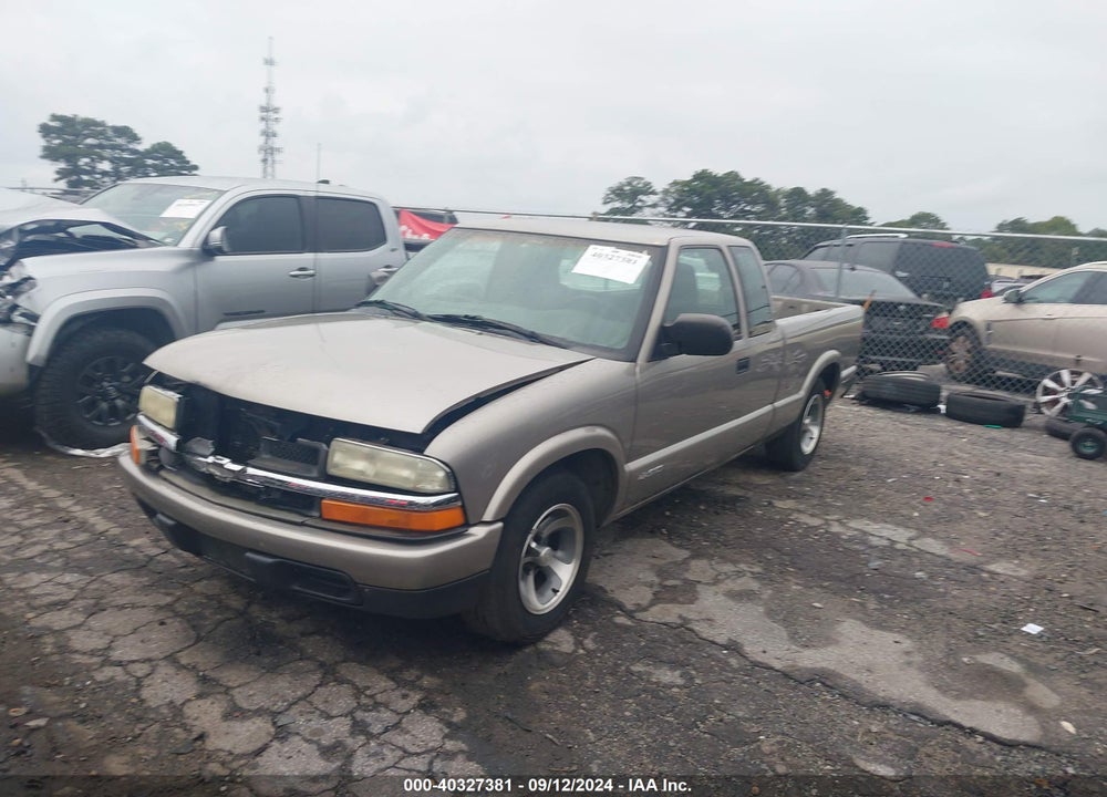 2003 CHEVROLET S-10 LS VIN: 1GCCS19X238285478
