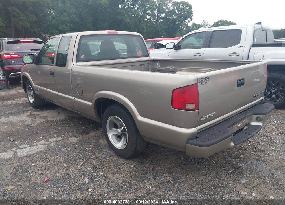 2003 CHEVROLET S-10 LS VIN: 1GCCS19X238285478