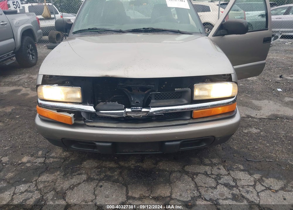 2003 CHEVROLET S-10 LS VIN: 1GCCS19X238285478