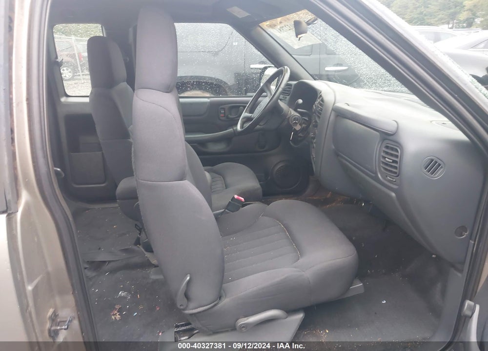 2003 CHEVROLET S-10 LS VIN: 1GCCS19X238285478