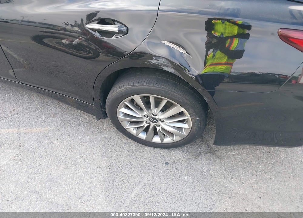 2019 INFINITI Q50 3.0T LUXE VIN: JN1EV7AP0KM516773