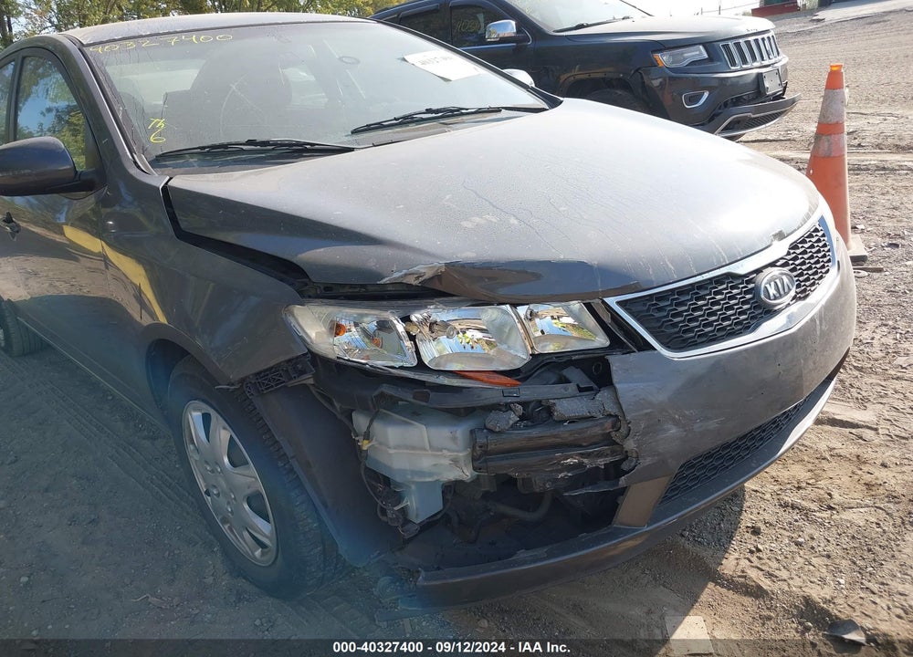 2013 KIA FORTE EX VIN: KNAFU4A22D5722842