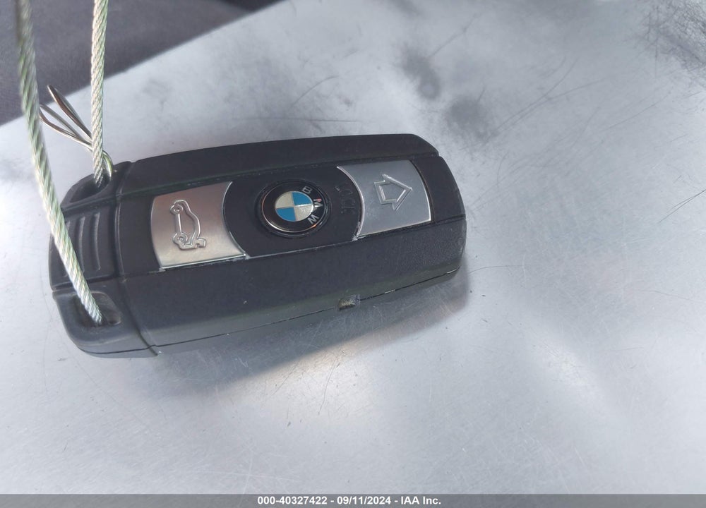 2014 BMW X1 XDRIVE28I VIN: WBAVL1C56EVY10170