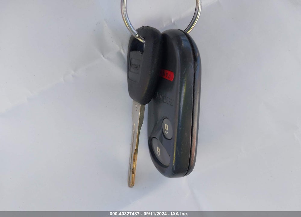2001 HONDA CIVIC LX VIN: 1HGEM22531L109780