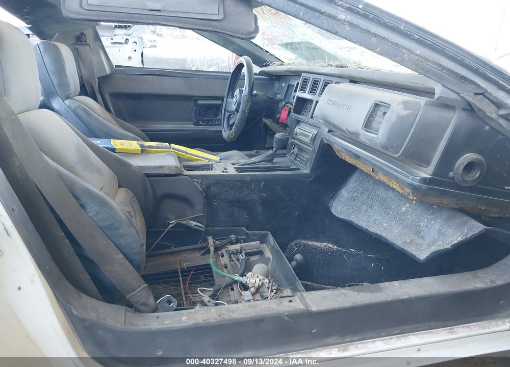 1984 CHEVROLET CORVETTE VIN: 1G1AY0789E5148899