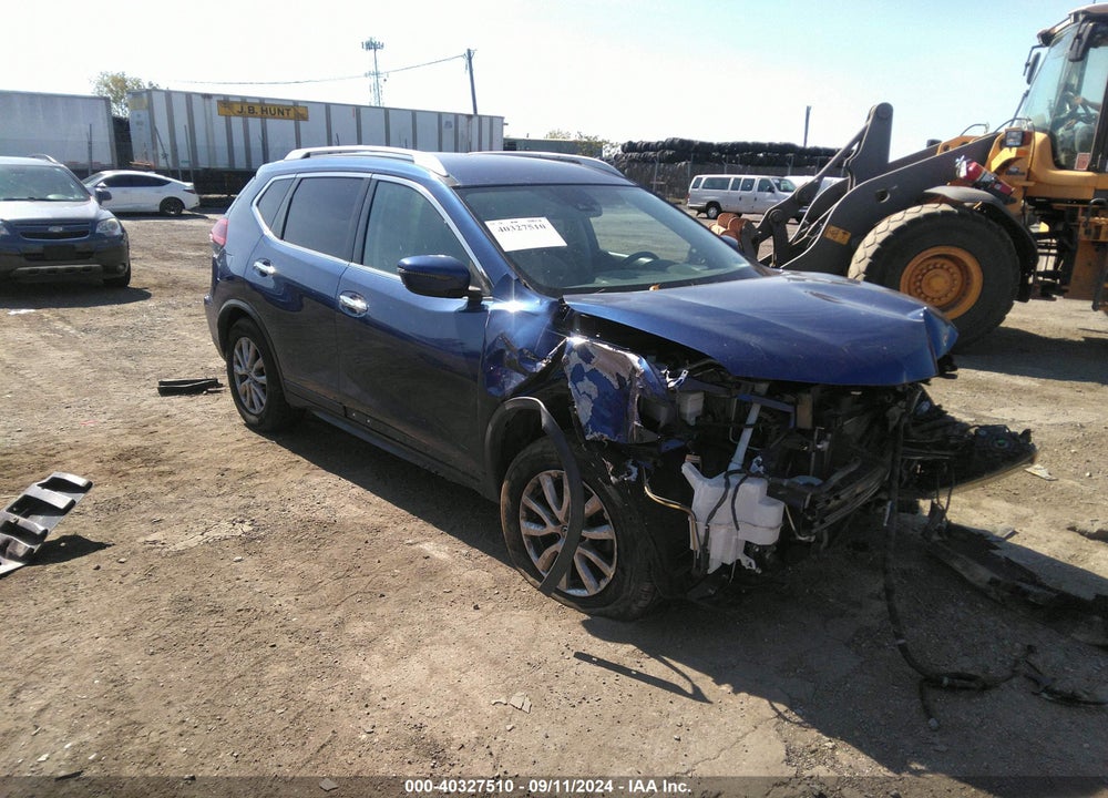2020 NISSAN ROGUE SV FWD VIN: JN8AT2MT4LW043130