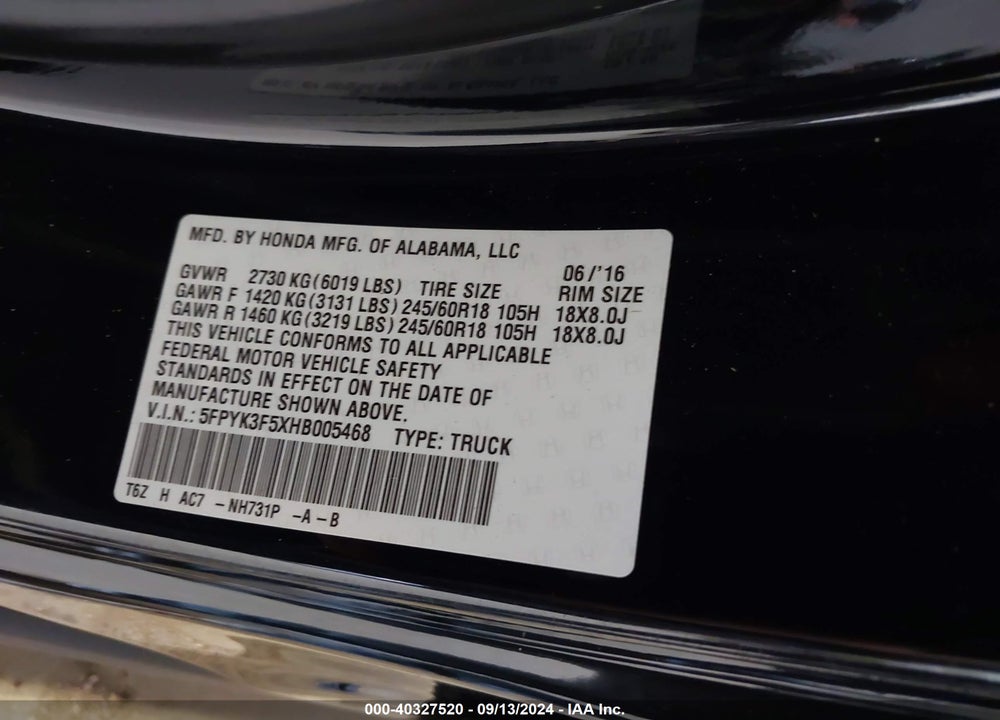 2017 HONDA RIDGELINE RTL VIN: 5FPYK3F5XHB005468