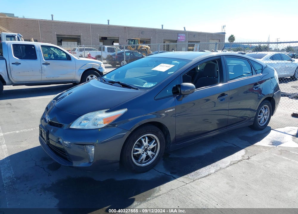 2014 TOYOTA PRIUS TWO VIN: JTDKN3DUXE1776629