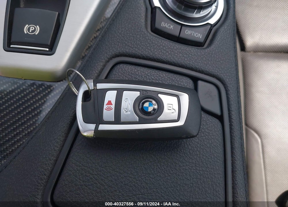 2014 BMW M6 VIN: WBSLX9C57ED160292