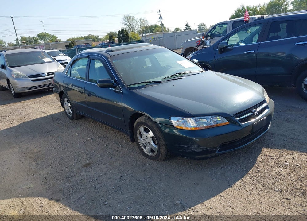 1998 HONDA ACCORD EX VIN: 1HGCG5654WA035069