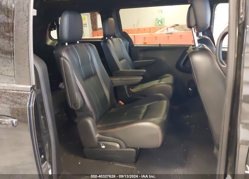 2018 DODGE GRAND CARAVAN GT VIN: 2C4RDGEG0JR221132