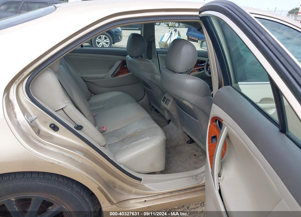 2010 TOYOTA CAMRY XLE VIN: 4T1BF3EK7AU054274