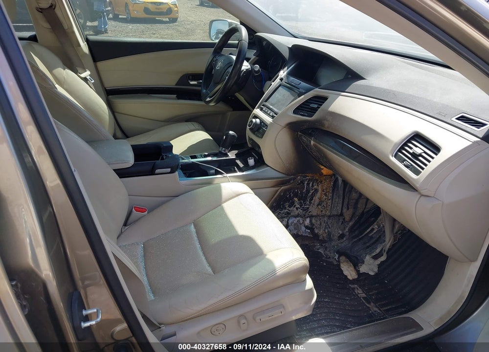 2015 ACURA RLX VIN: JH4KC1F52FC000418