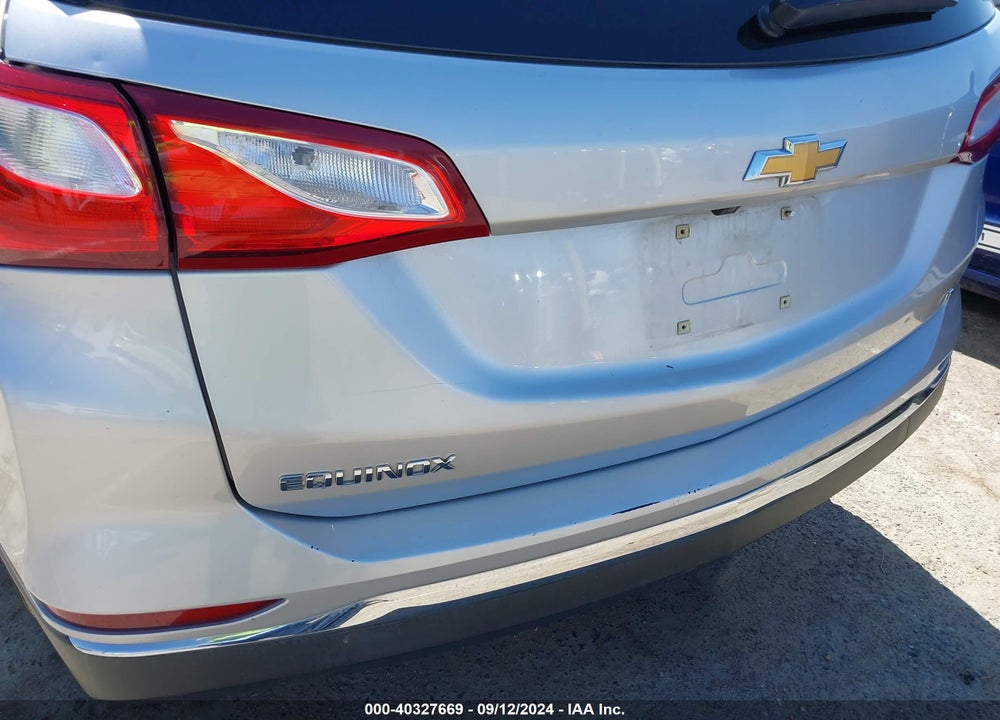 2018 CHEVROLET EQUINOX LT VIN: 3GNAXJEV6JS574095
